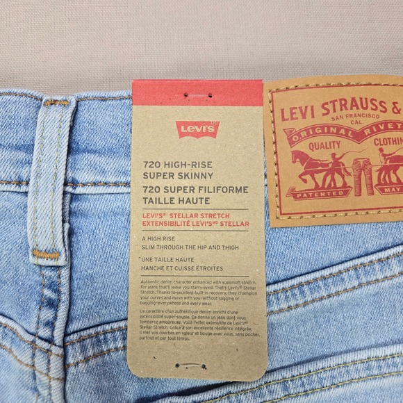 Levi Strauss 720 High Rise Super Skinny Jeans Light Wash Size 30x28 NWT - Picture 11 of 16